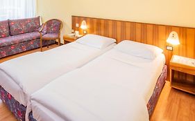 Park Hotel Oasi